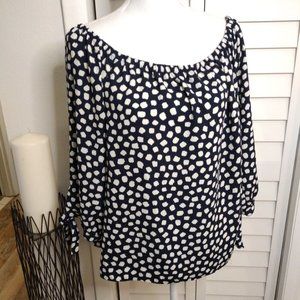 J.crew off shoulder navy and white blouse with tie sleeves Sz. L